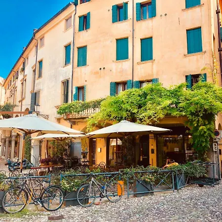 M14 Duomo Apartment *